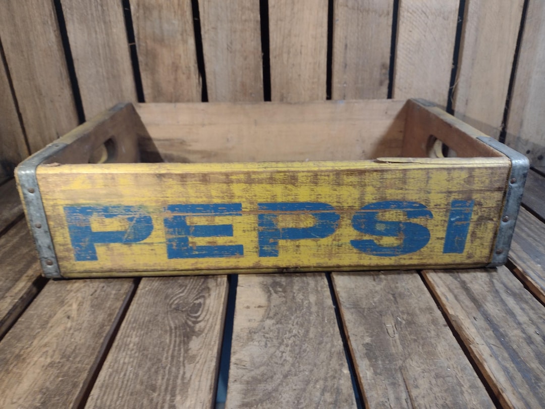 Vintage Wooden Pepsi Crate – Yellow & Blue Bottle Carrier Box
