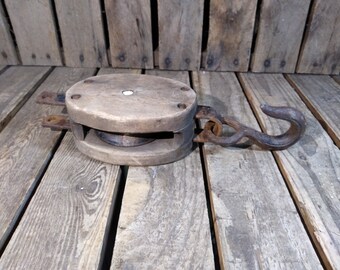 Vintage Iron & Wood Block and Tackle Pulley: Rustic Farmhouse Decor (14x4.5x3 inches