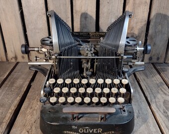 Antique Oliver No 3 Typewriter, antique typewriters