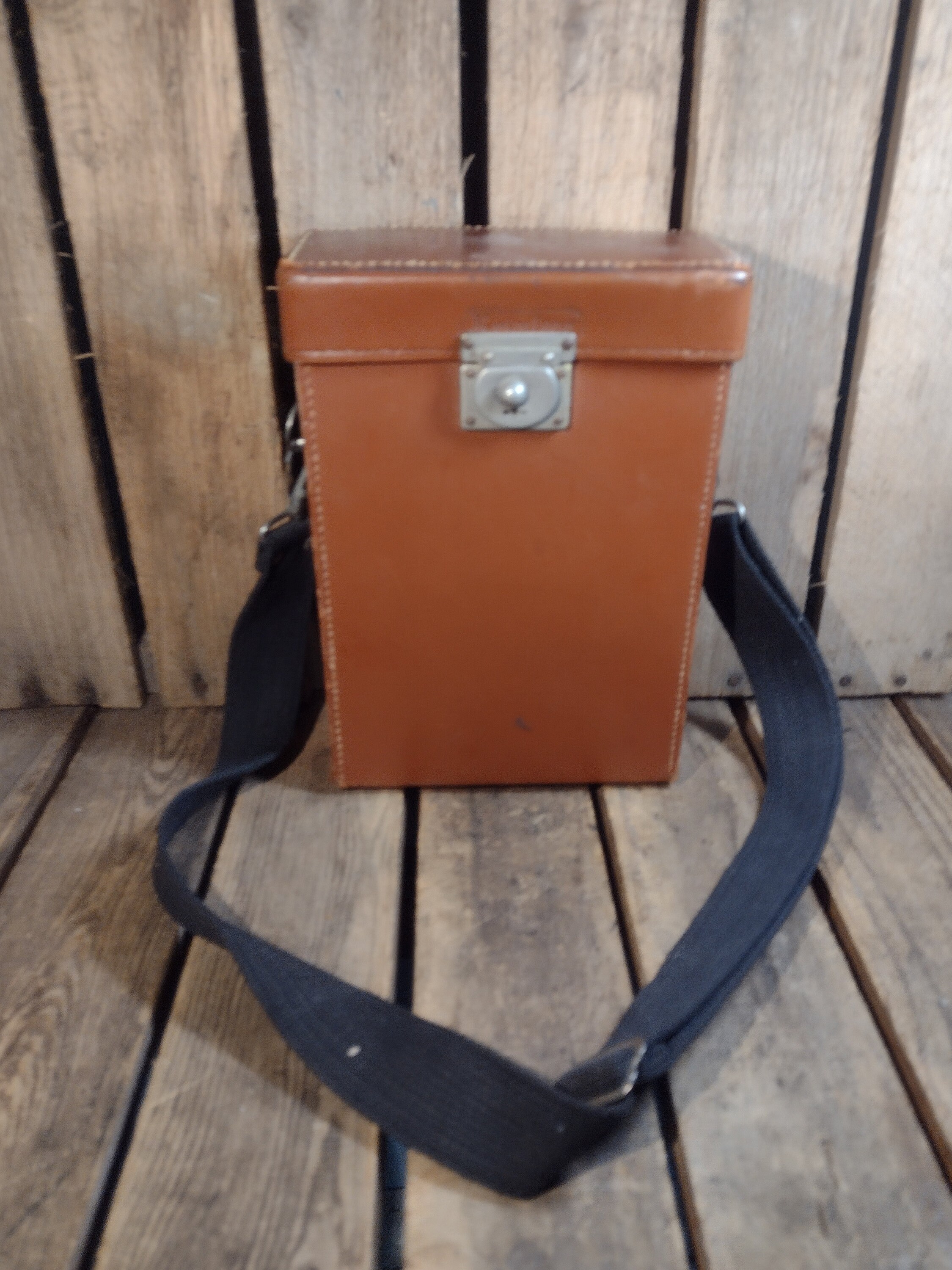 Vintage Keystone Model A-7 16mm Movie Camera SEE PICS GOOD COND | eBay