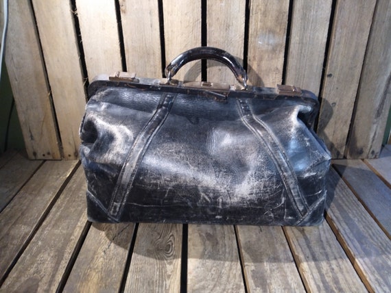 Antique Doctors Bag - image 8