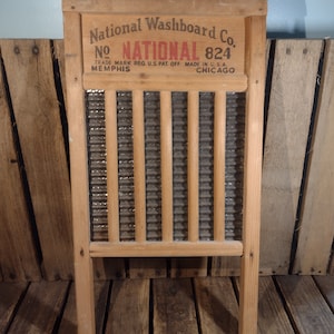 National Washboard Co No 824