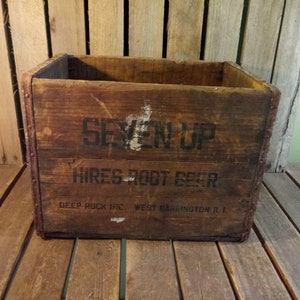 Vintage Hires Root Beer Wooden Crate Rustic Distressed 7up Soda Box Storage Display