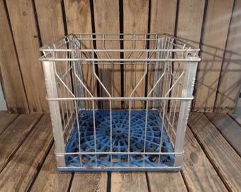Vintage Metal Milk Crate. - Etsy
