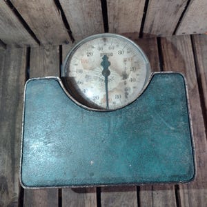 Antique Decto Scale