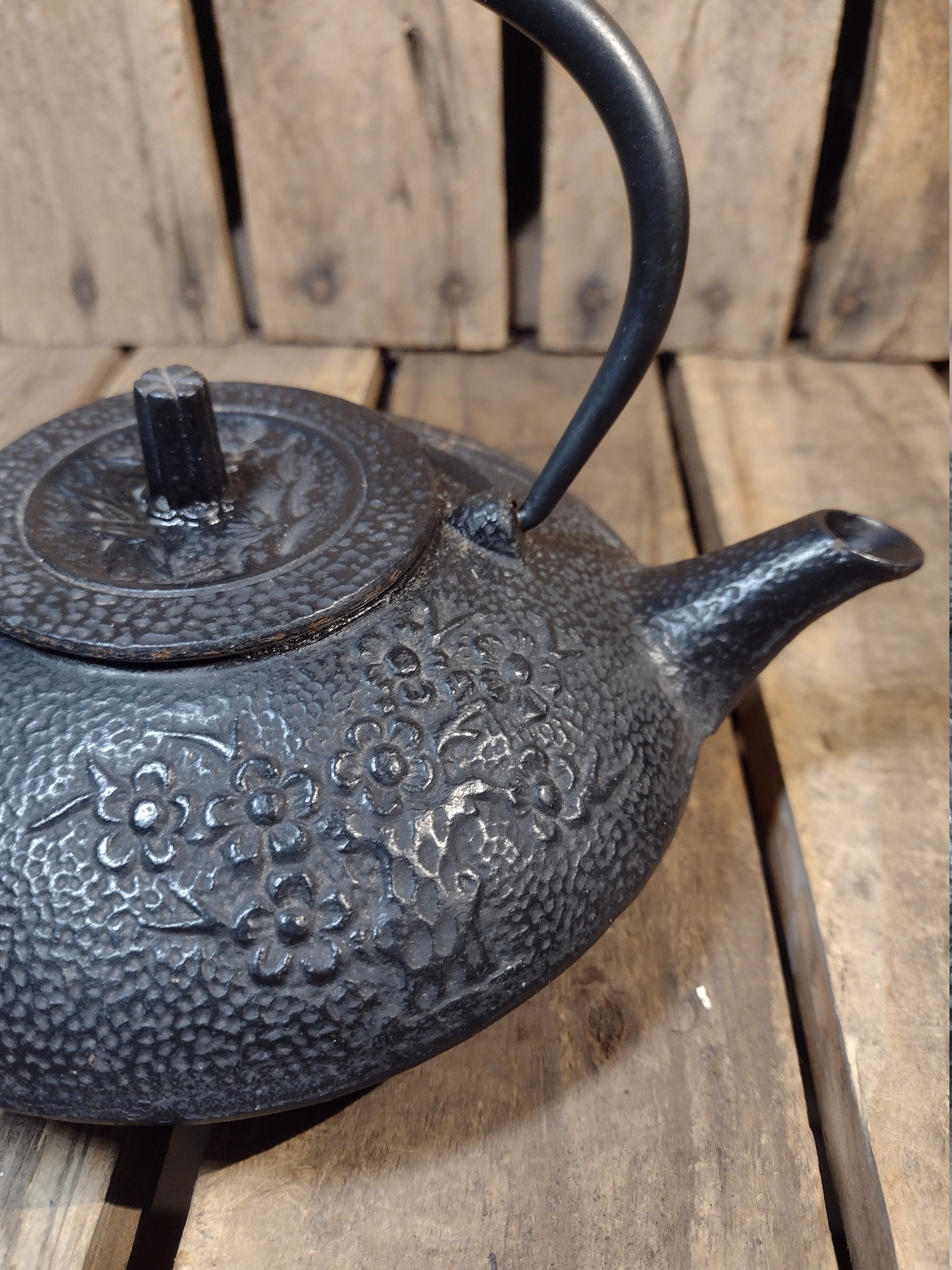 Customized Cheap Price Metal Cast Iron Tea Pot 9/10/11cm Coffee