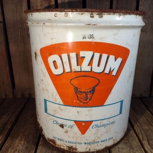 Oilzum Oil Can, Vintage Oil Can, Rusty Oil Can, Metal Oil Cans