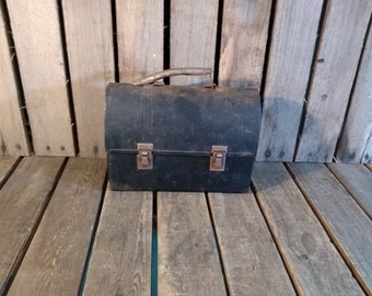 Vintage Rusty Metal Thermos Lunchbox – Industrial Farmhouse Tool Tote