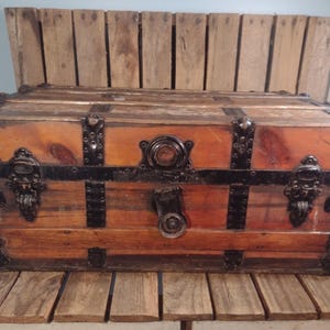 Antique Wooden Trunk with Chipping Paint – Rustic Storage Chest, Farmhouse Decor, Distressed Wood Box, Coffee Table Trunk, Entryway Storage