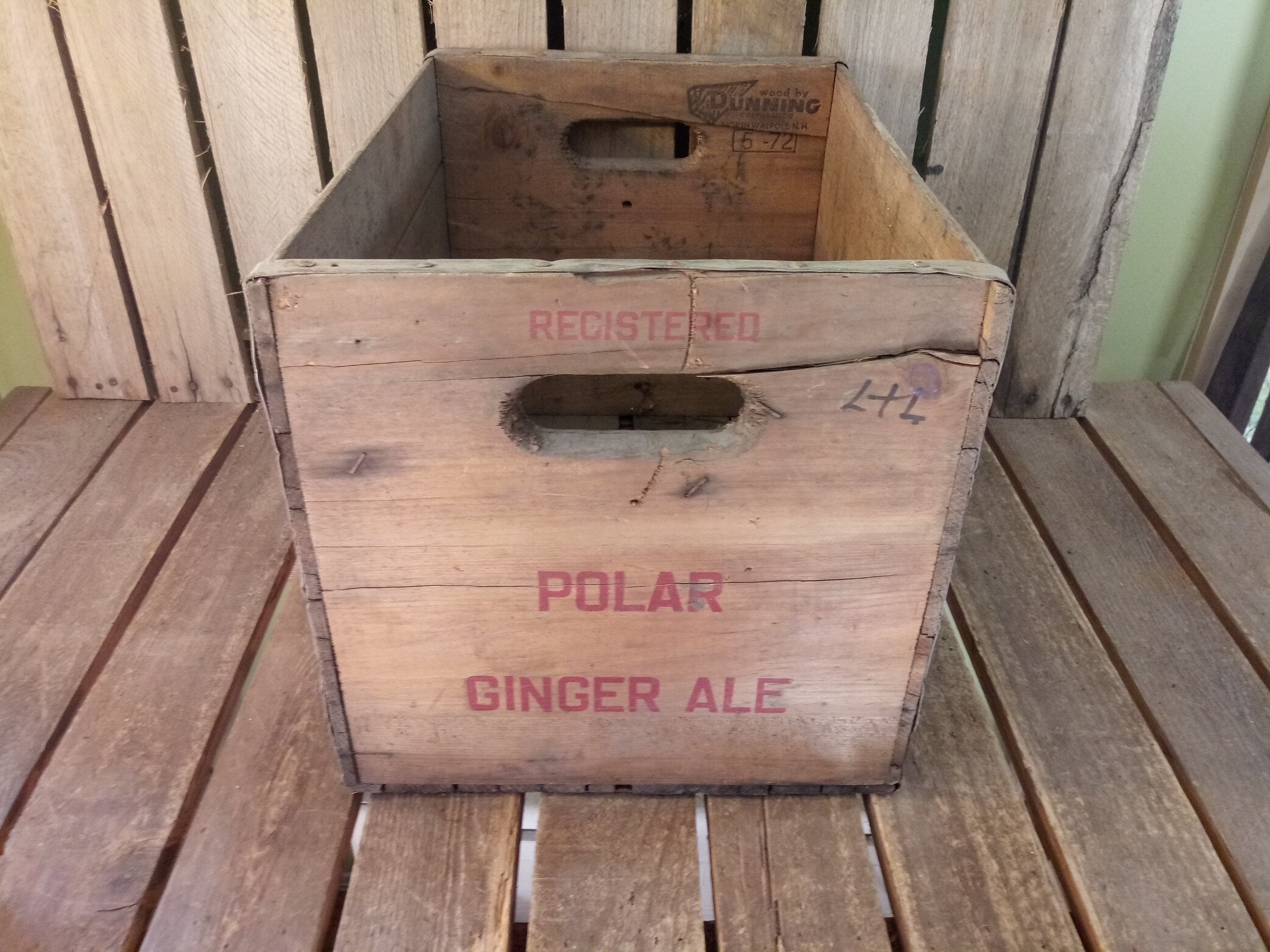 Polar Ginger Ale Crate Vintage Wood Crates Etsy