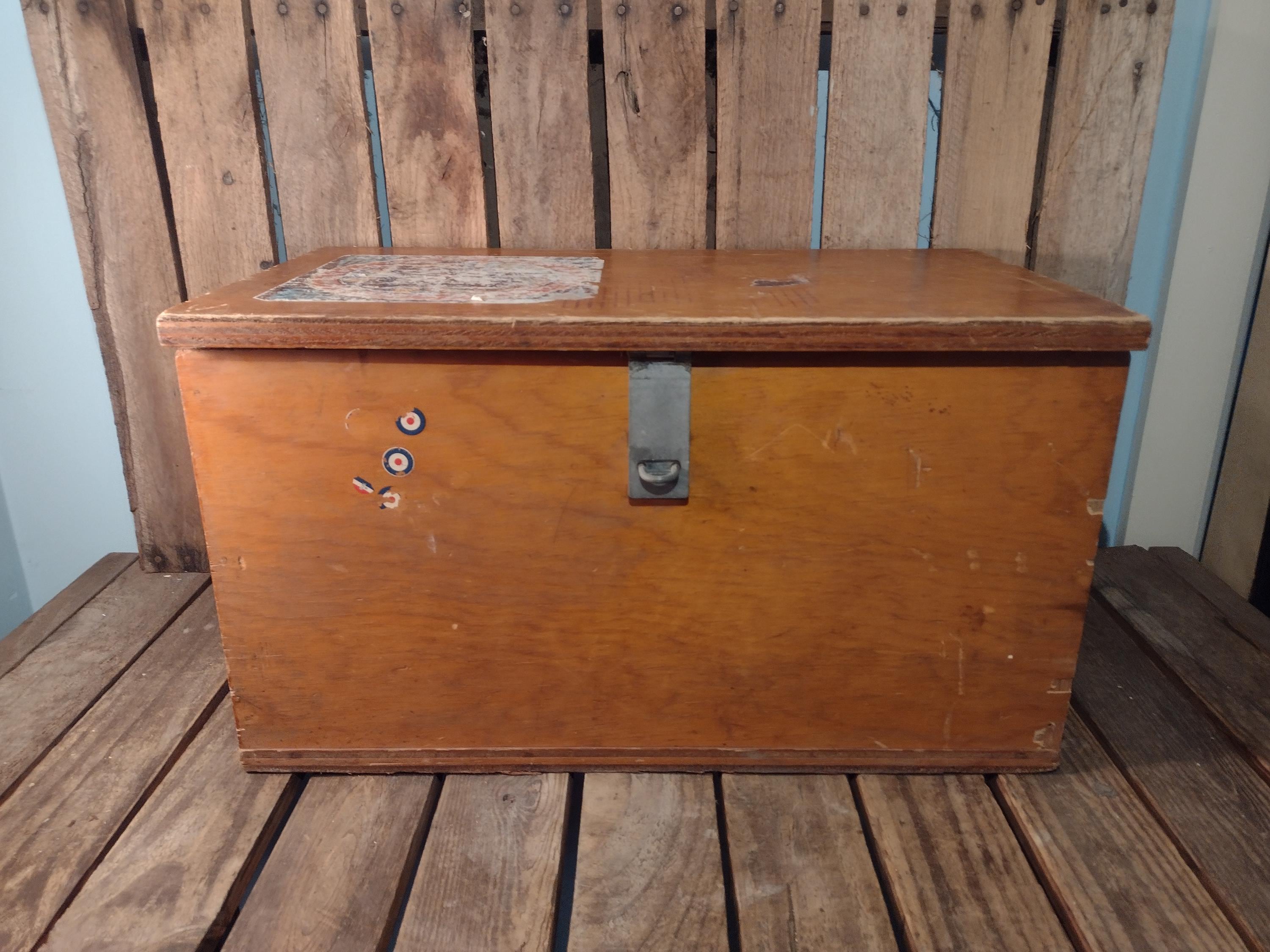 Vintage Wooden Plywood Storage Box: Strong Book Crate (22x12.5x12