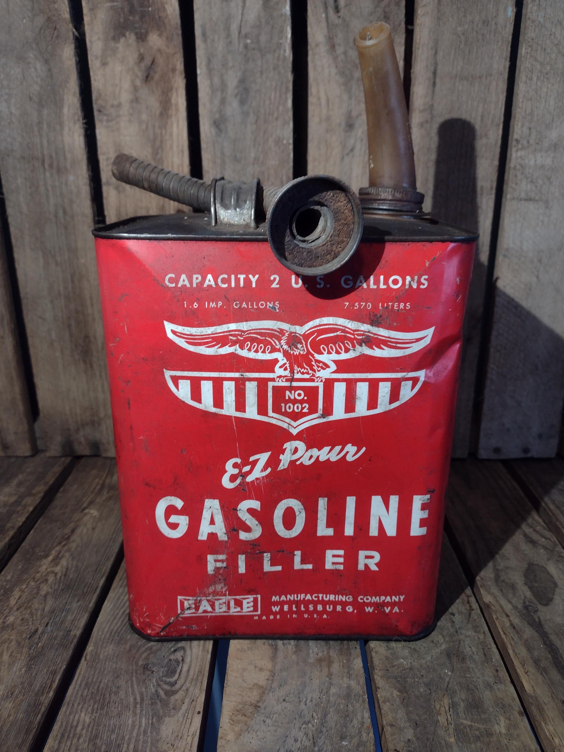 Vintage E-Z Pour Gas Can - Etsy