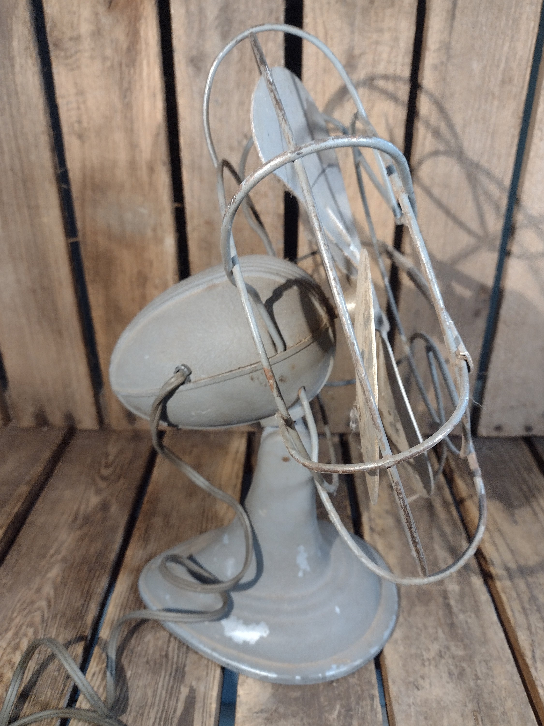 Vintage Westinghouse Fan, Does Not Work, Decor or Parts Piece Only