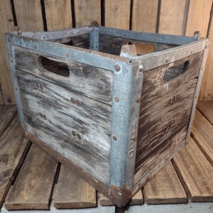 Old Wire Crate - Etsy