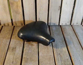 Vintage Persons Bike Saddle Seat
