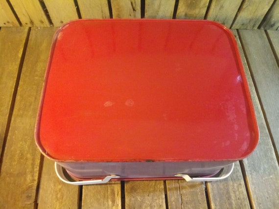 Vintage Picnic Basket, Rusty Metal Basket - image 2