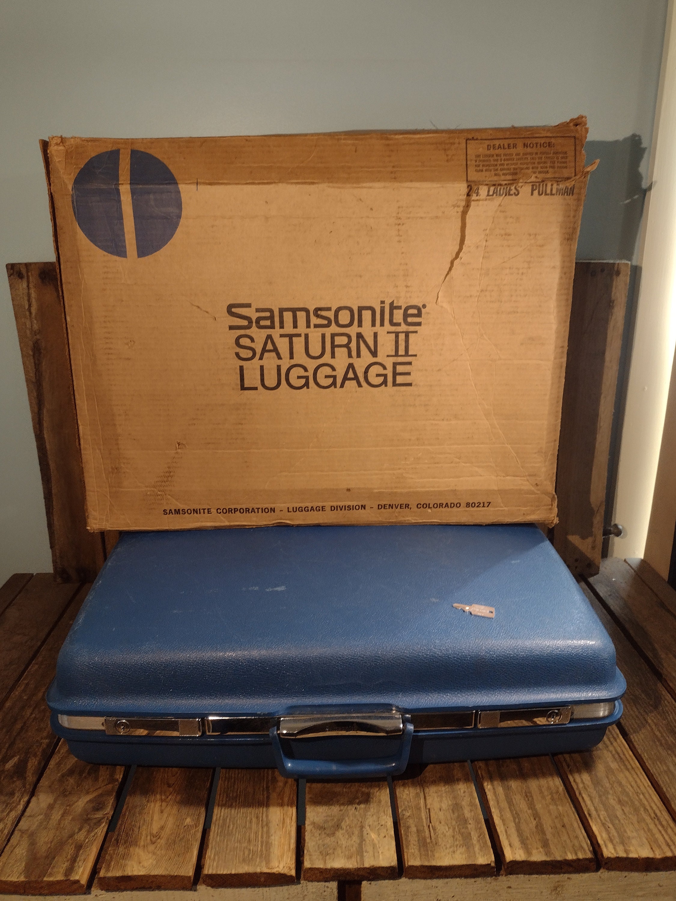 Vintage Samsonite Suitcase With Key and Box! - Etsy