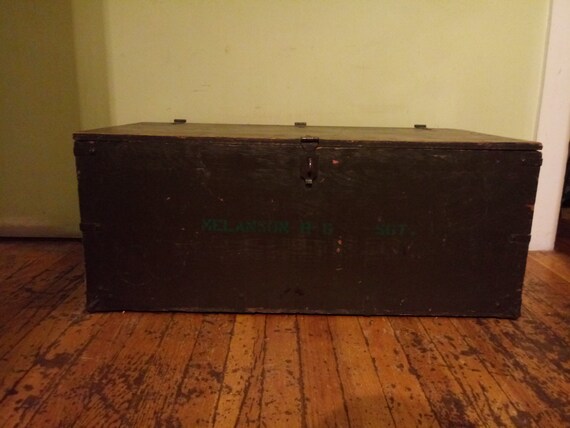 Wood foot locker deals trunk
