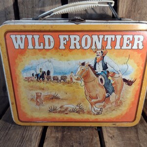 Vintage Wild Frontier Lunchbox No Thermos