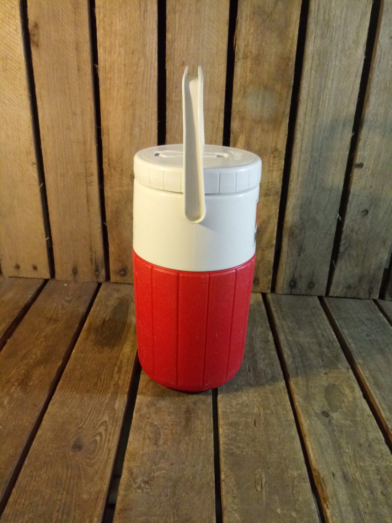 Vintage Plastic Coleman Marlboro Cooler Vintage Marlboro Cooler
