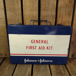 Vintage First Aid Kit - Etsy