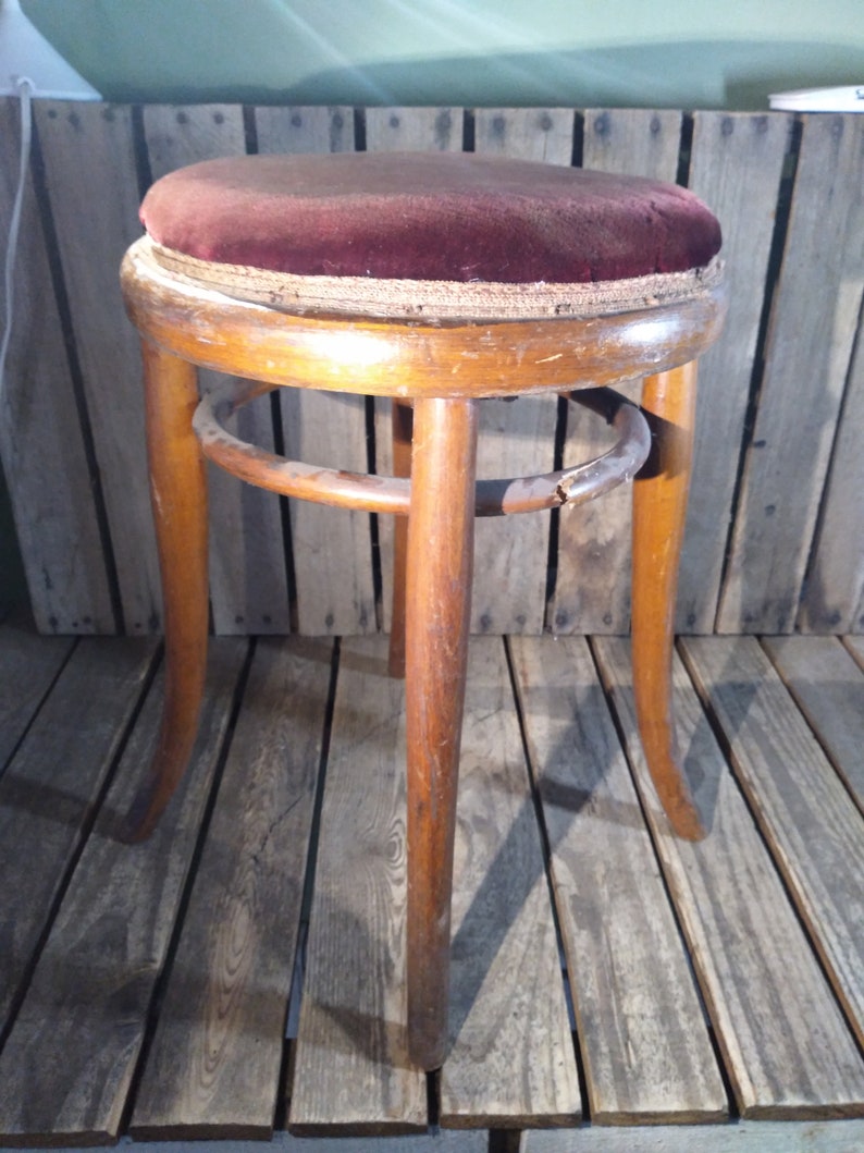 Antique Wooden Stool Rustic Farmhouse Decor Primitive Furniture Display ...