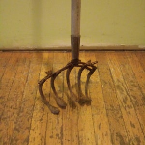 Antique Rusty Farm Tool: Primitive Metal Decor (56 Inch Barn Art) - Etsy