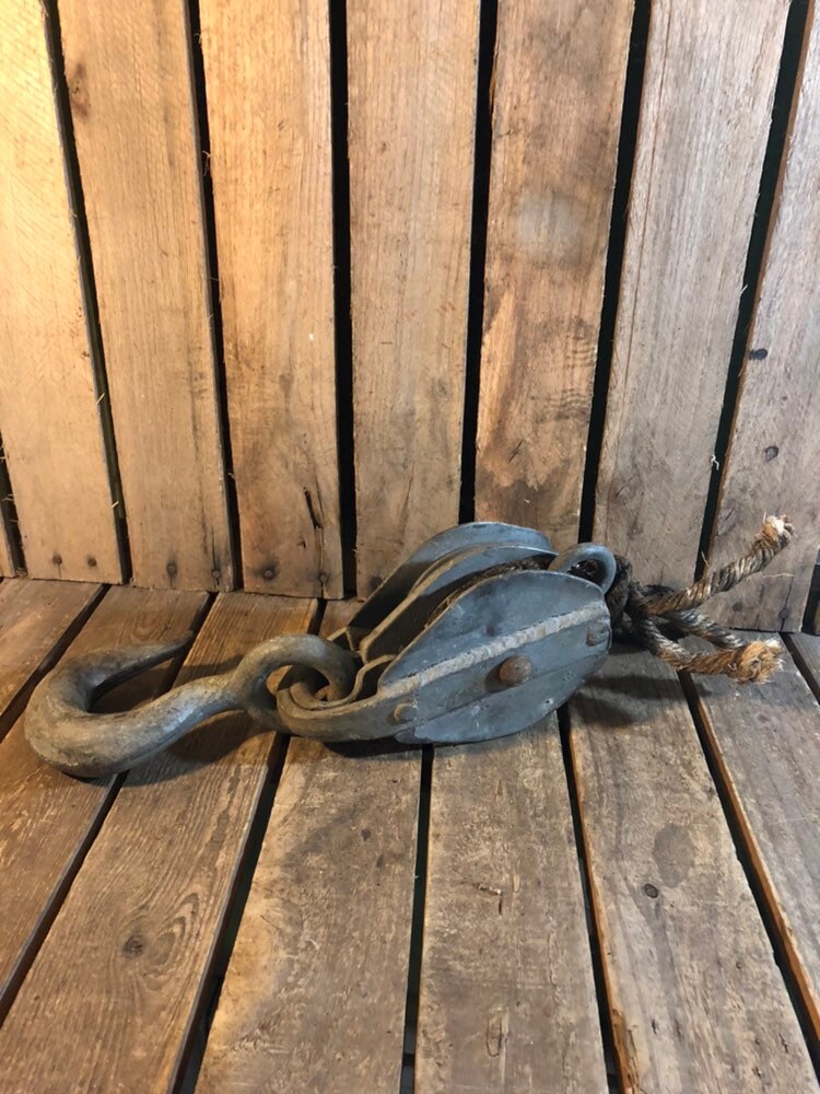 Vintage Large Metal Pulley Industrial Farmhouse Decor Rustic Nautical Block and Tackle