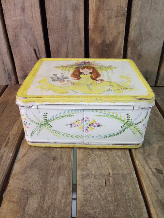 Vintage Junior Miss Lunchbox - image 4