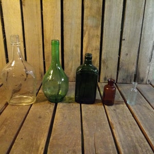 5 Vintage Glas-Flaschen Bild 9