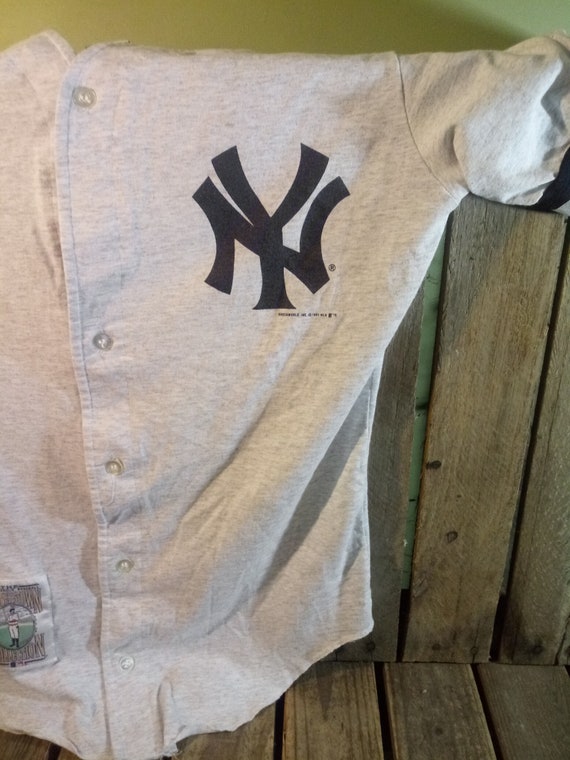 Vintage Baseball Shirt - image 9