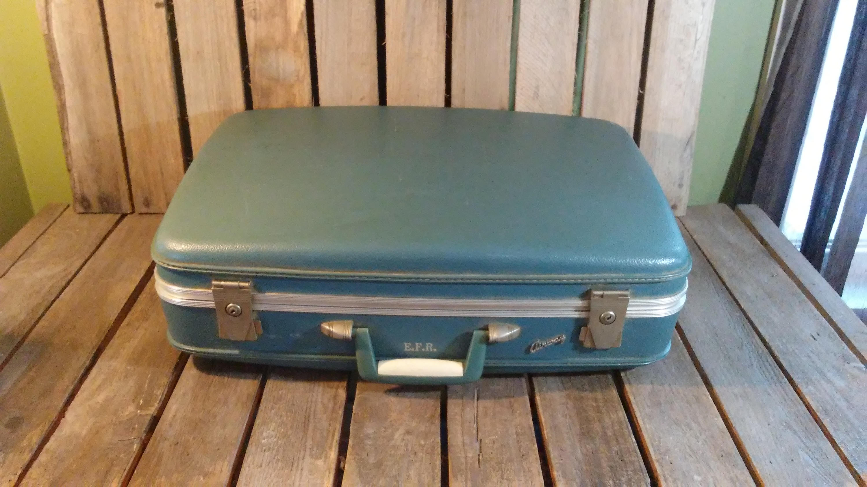 airway travel luggage
