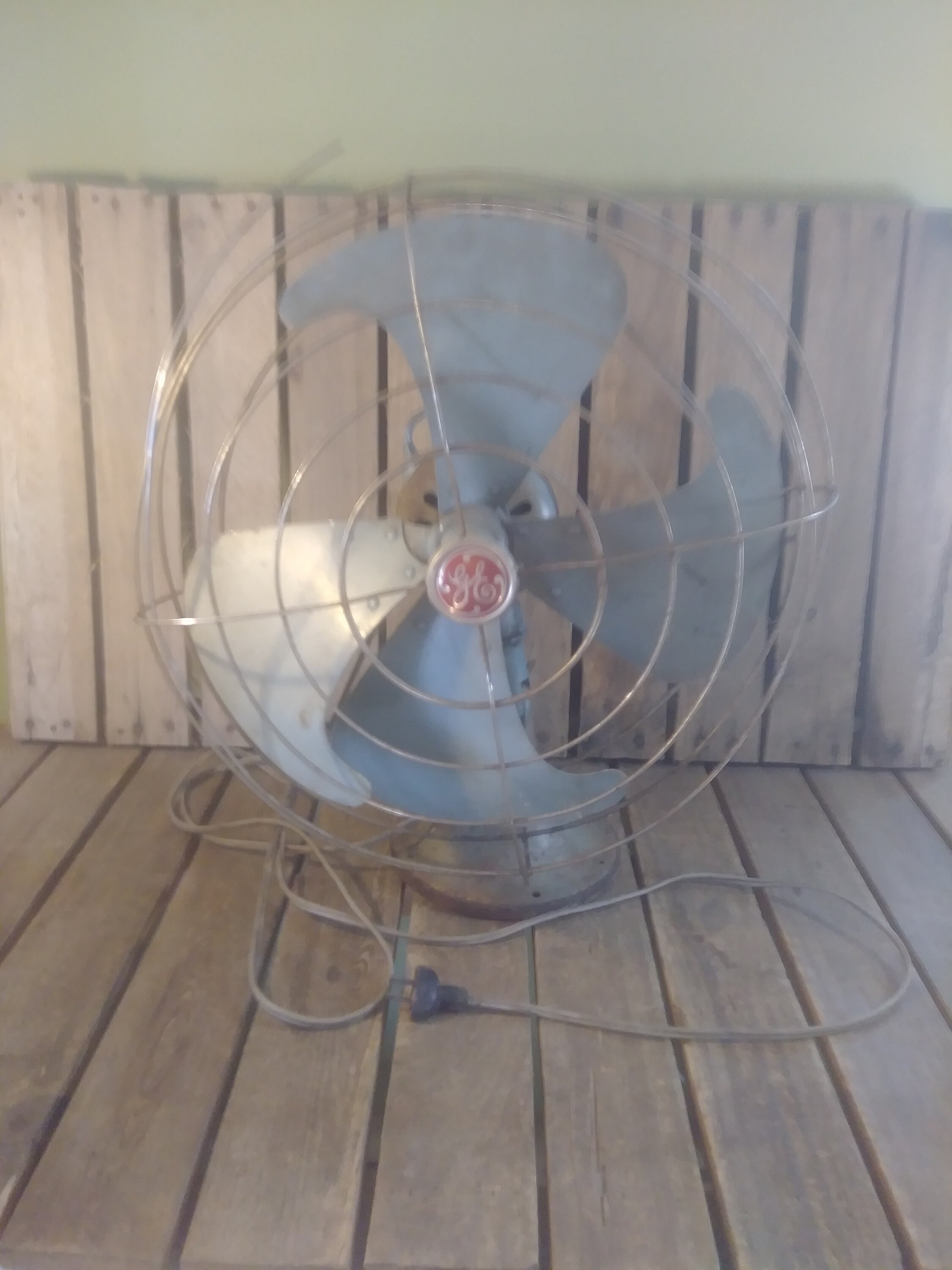 Ge Fans Vintage - Etsy