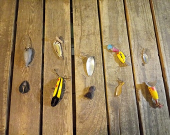 10 Vintage Fishing Lures
