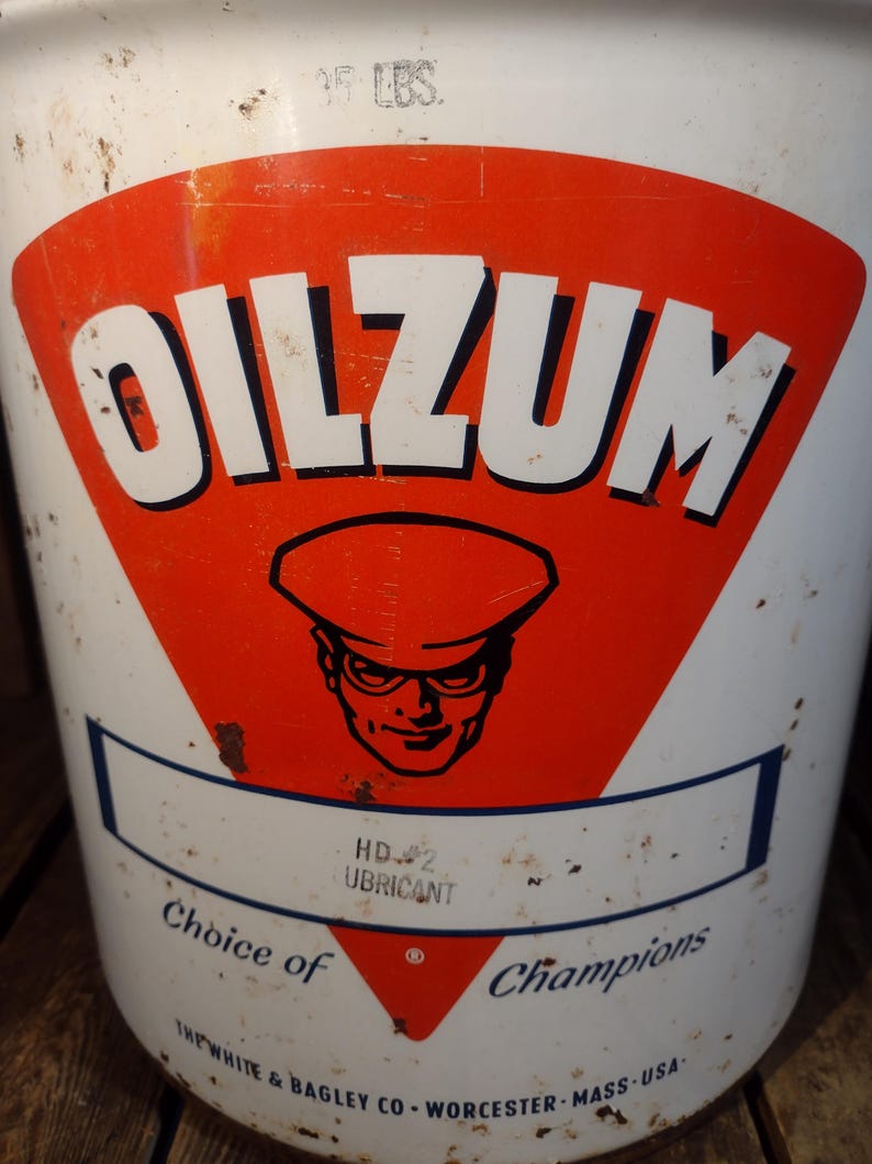 Vintage Rusty Oilzum Oil Can: Gas Station Advertising, Man Cave Decor ...