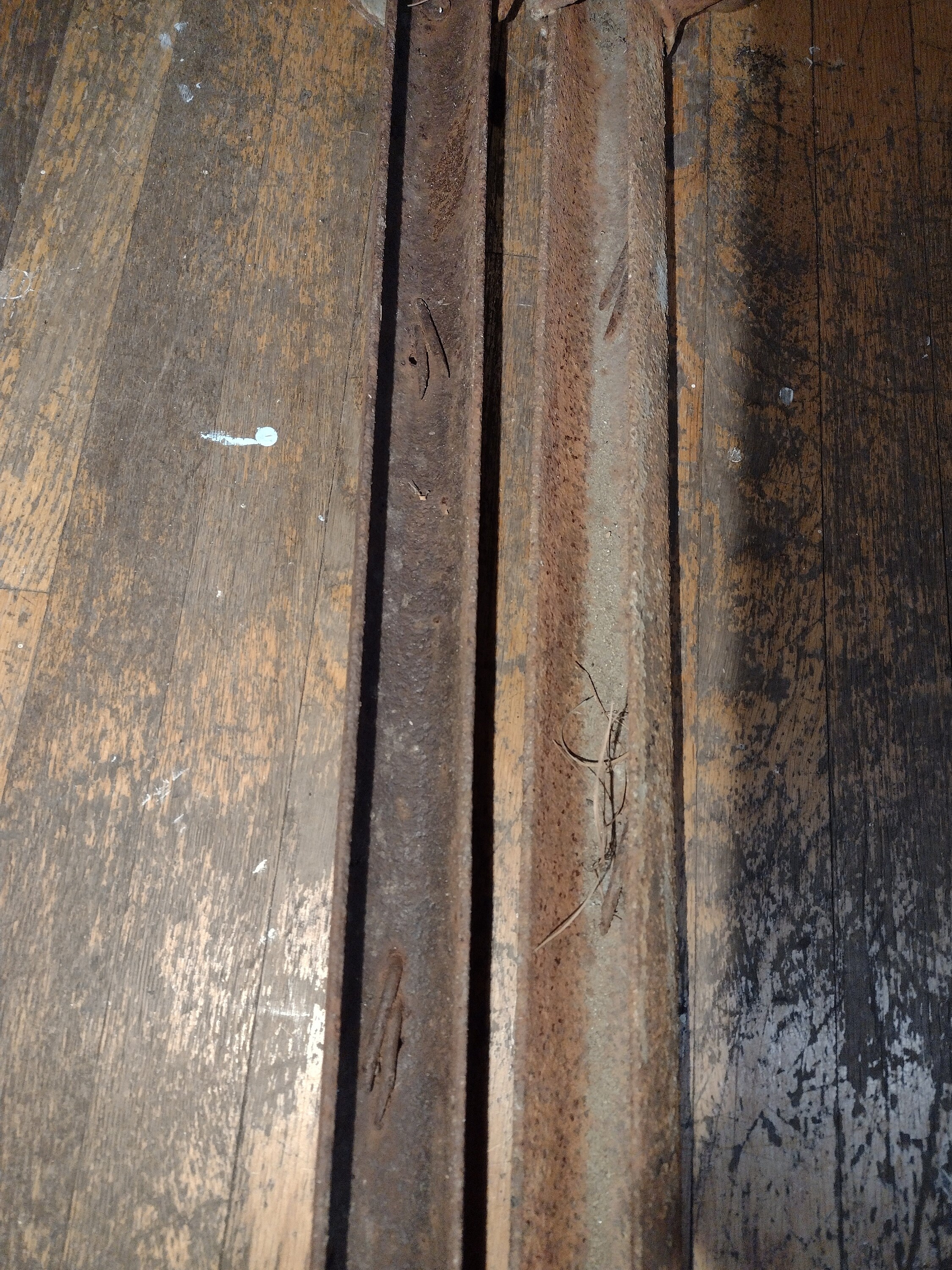 2 Antique Rusty Fence Posts - Etsy