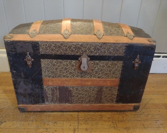 Antique Dome Top Steamer Trunk: Patterned Tin, Wood Slats (Missing Handles)