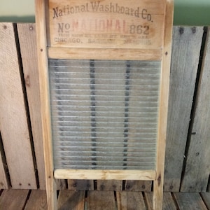 Vintage National Washboard No. 802: Rustic Farmhouse Laundry Decor