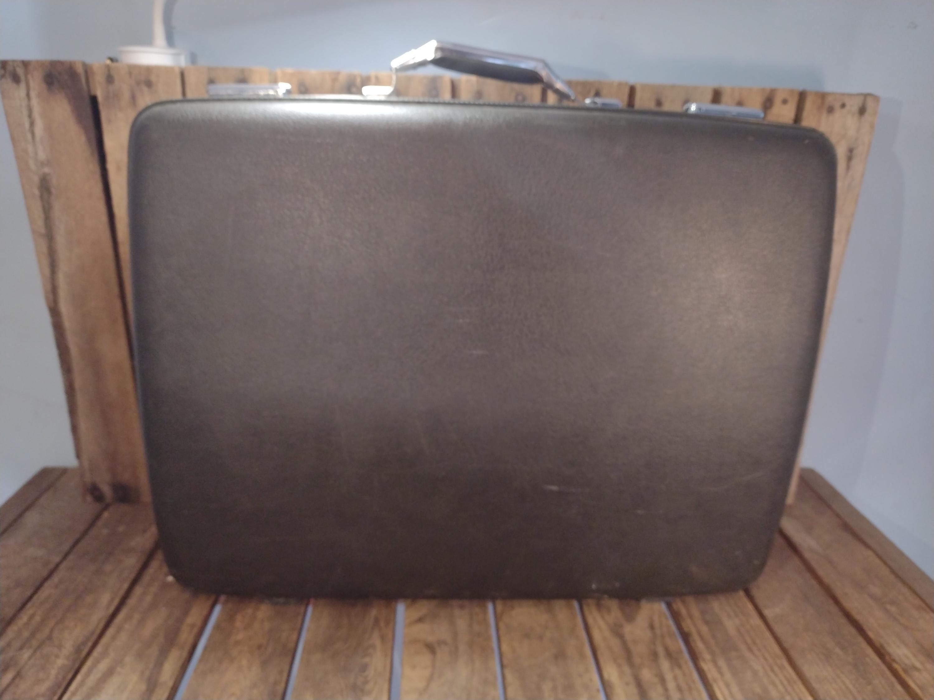 Vintage American Tourister Hard Shell Suitcase Green Luggage