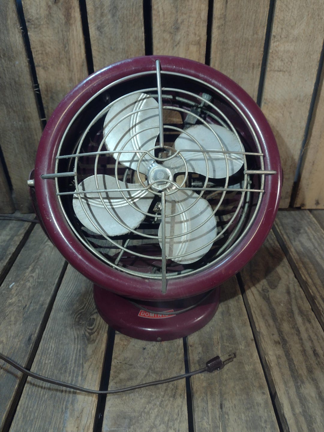 美品アメリカヴィンテージDOMINION Tabletop fan Vintage Dominion Electric Fan – Burgundy Metal Desk Fan – Retro