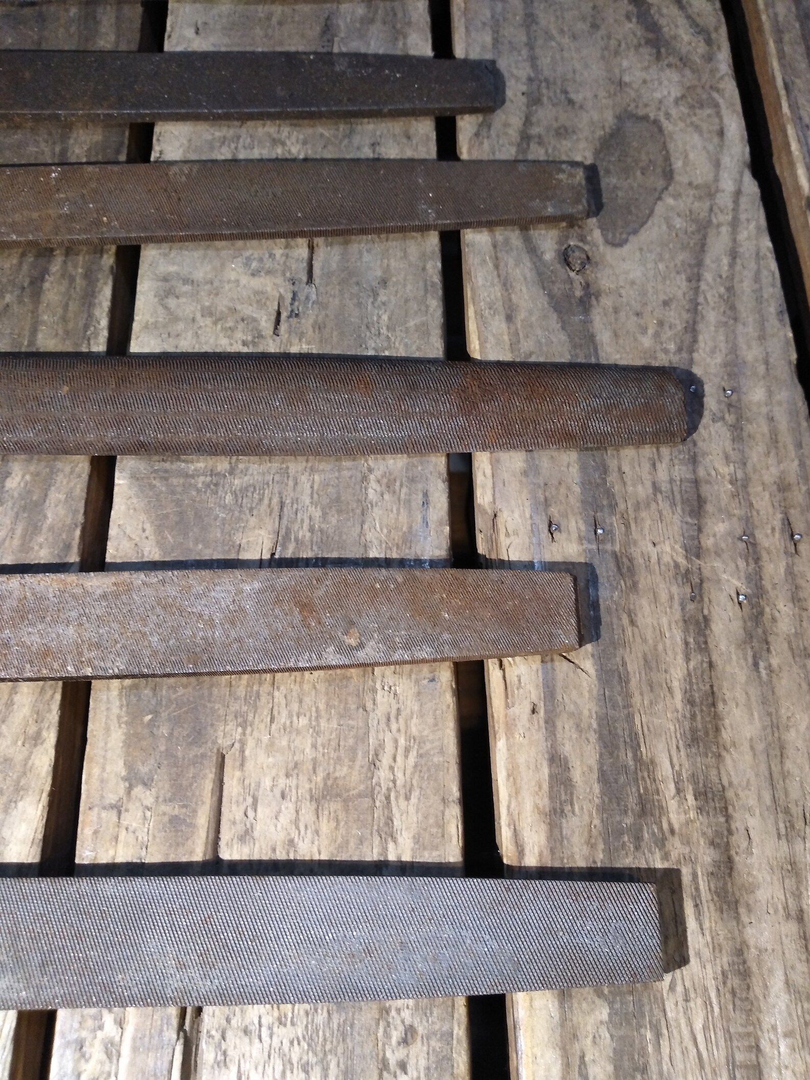 7 Vintage Rusty Files - Etsy