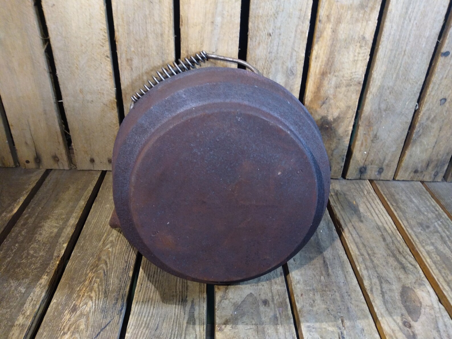 Antique Rusty Kettle Etsy