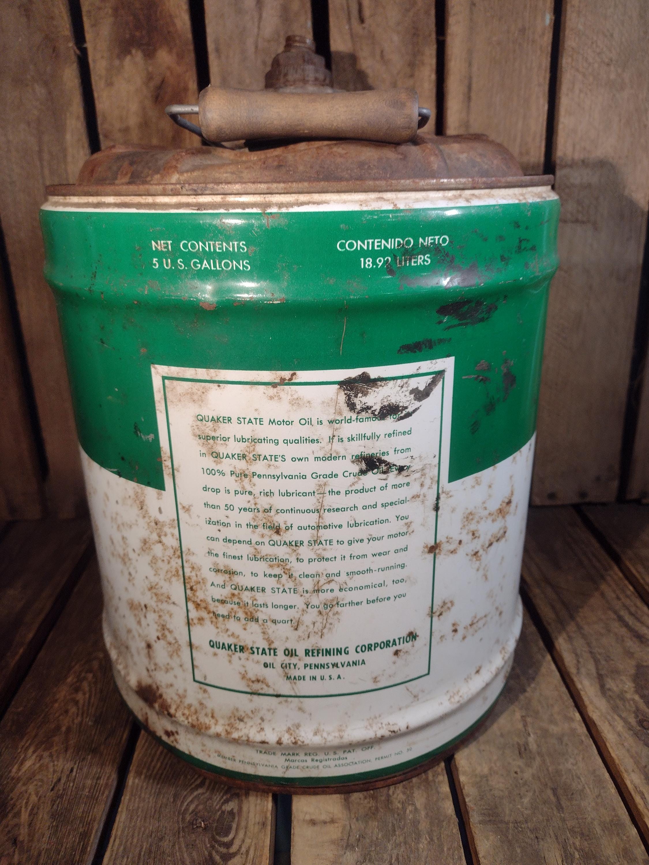 Rusty Vintage Quaker State Oil Can: Antique Garage Decor - Etsy