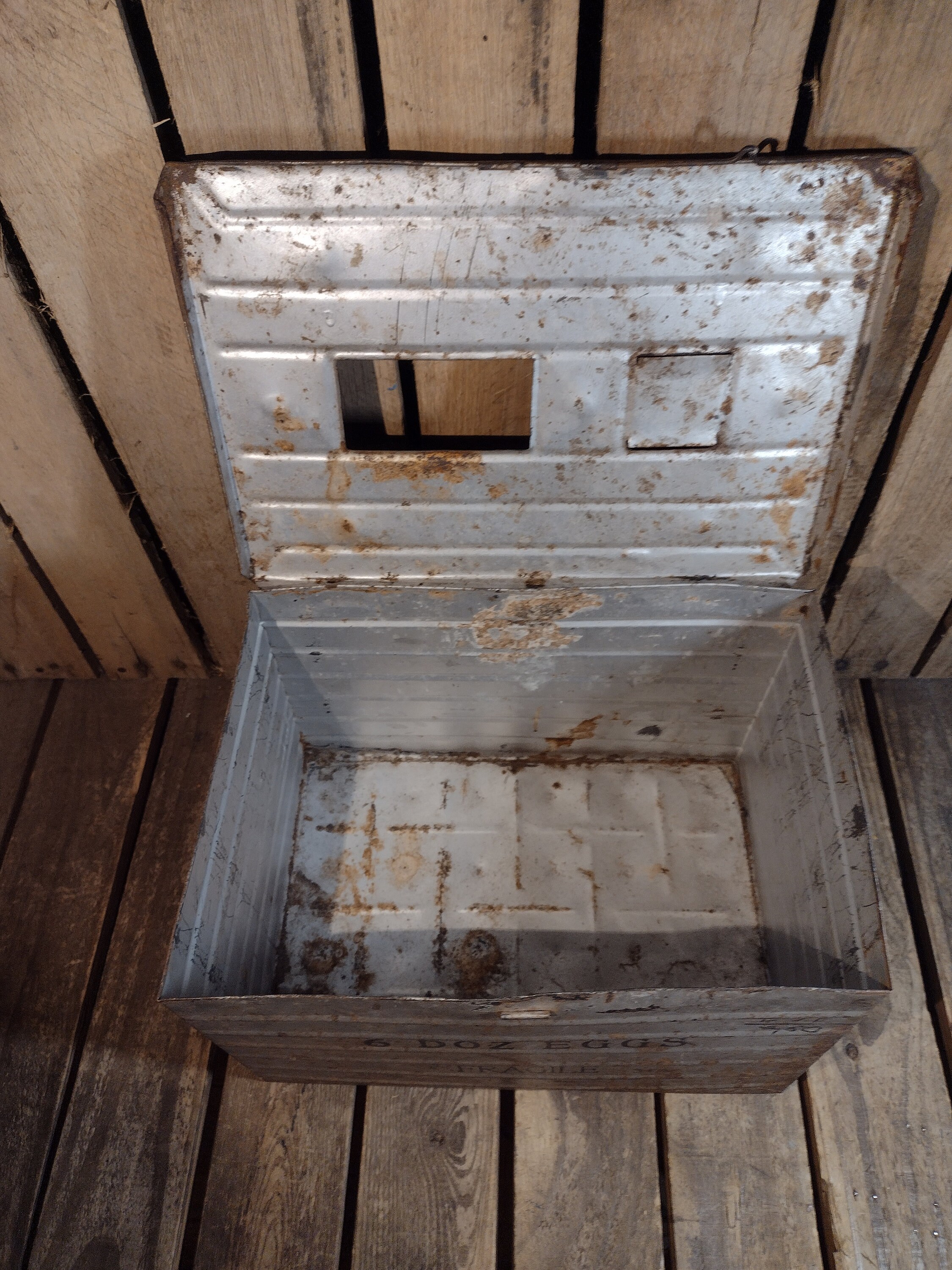 Vintage 6 Dozen Metal Egg Crate Etsy