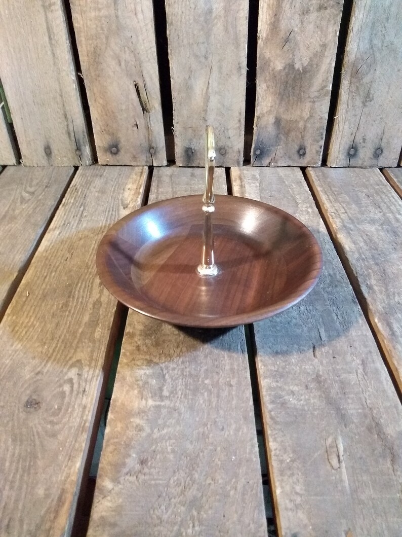 Vermilion Walnut Dish