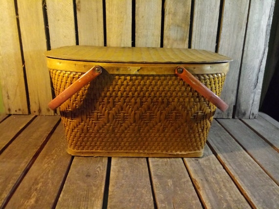 Vintage Picnic Basket, Redman Picnic Basket - image 1