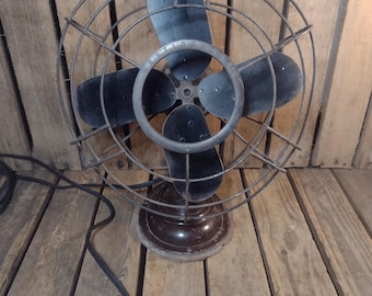 Vintage Westinghouse Electric Table Fan Brown Metal 16x15x10 Works Industrial Decor