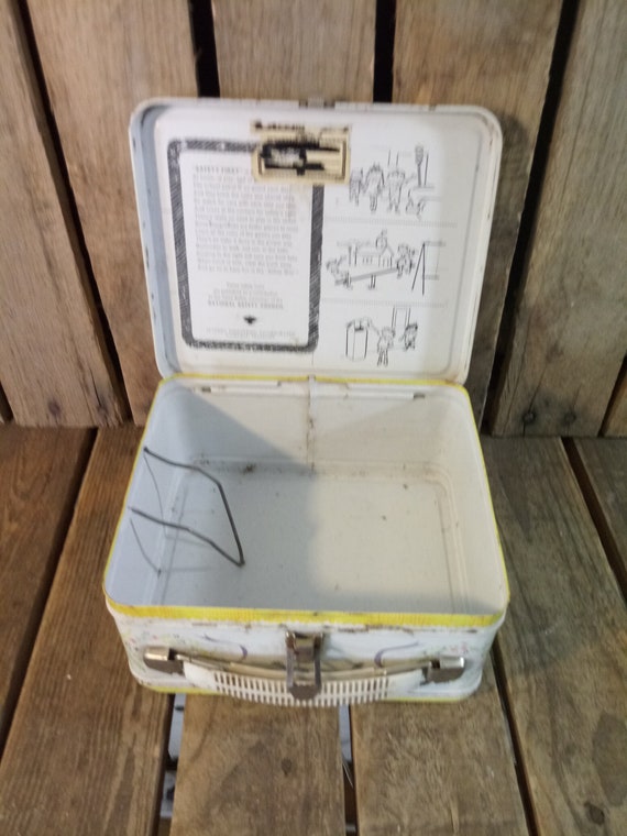 Vintage Junior Miss Lunchbox - image 3
