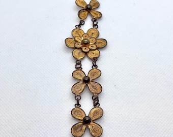 Pulsera vintage Art Déco de los años 30 con filigrana floral, tono dorado, 7 pulgadas.