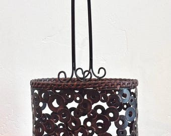 Vintage Rustic Decorative Metal Basket Unique Design Interconnected Brown Rings